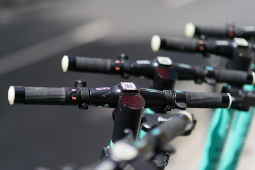 Changer la batterie de sa trottinette électrique
