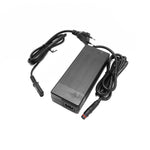 Chargeur batterie Nakamura 3 pins 42V 2A — vue 2
