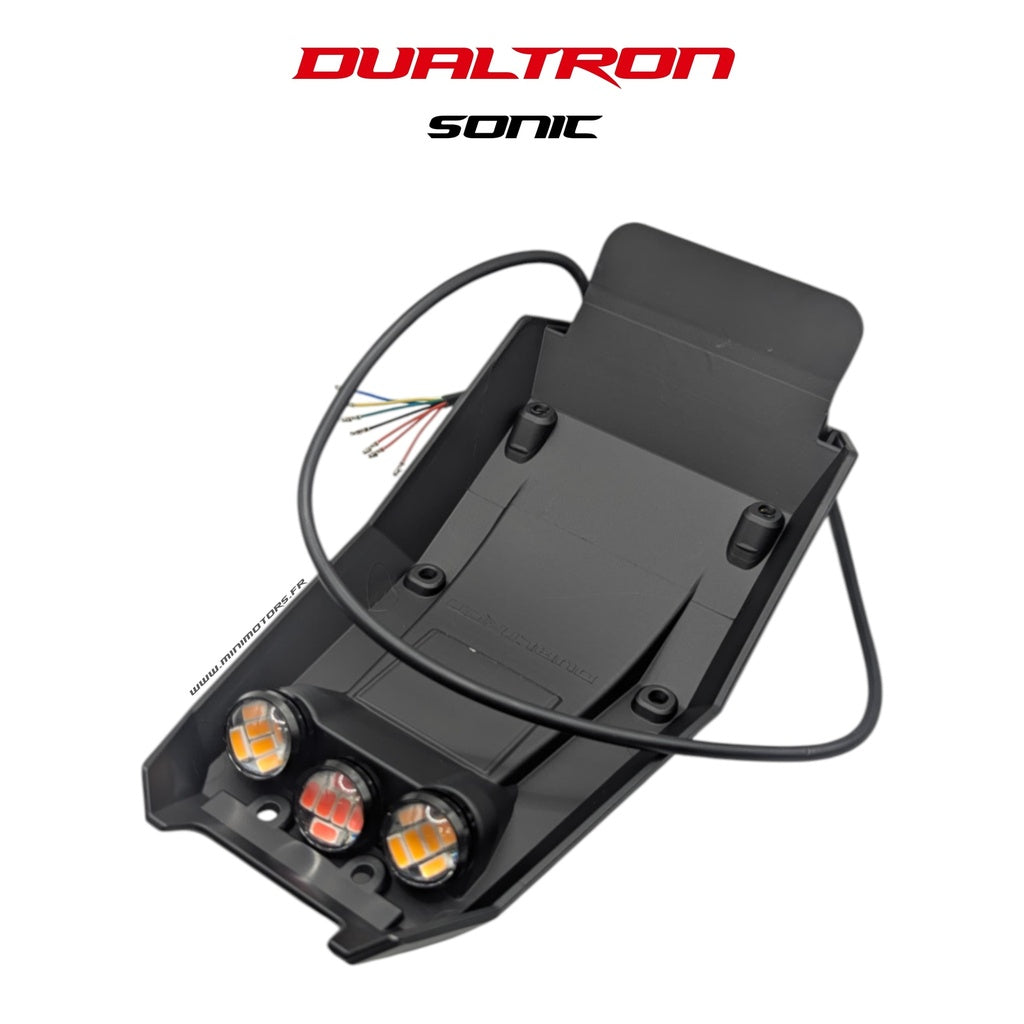 Garde-boue arrière noir avec feu intégré pour Dualtron Sonic